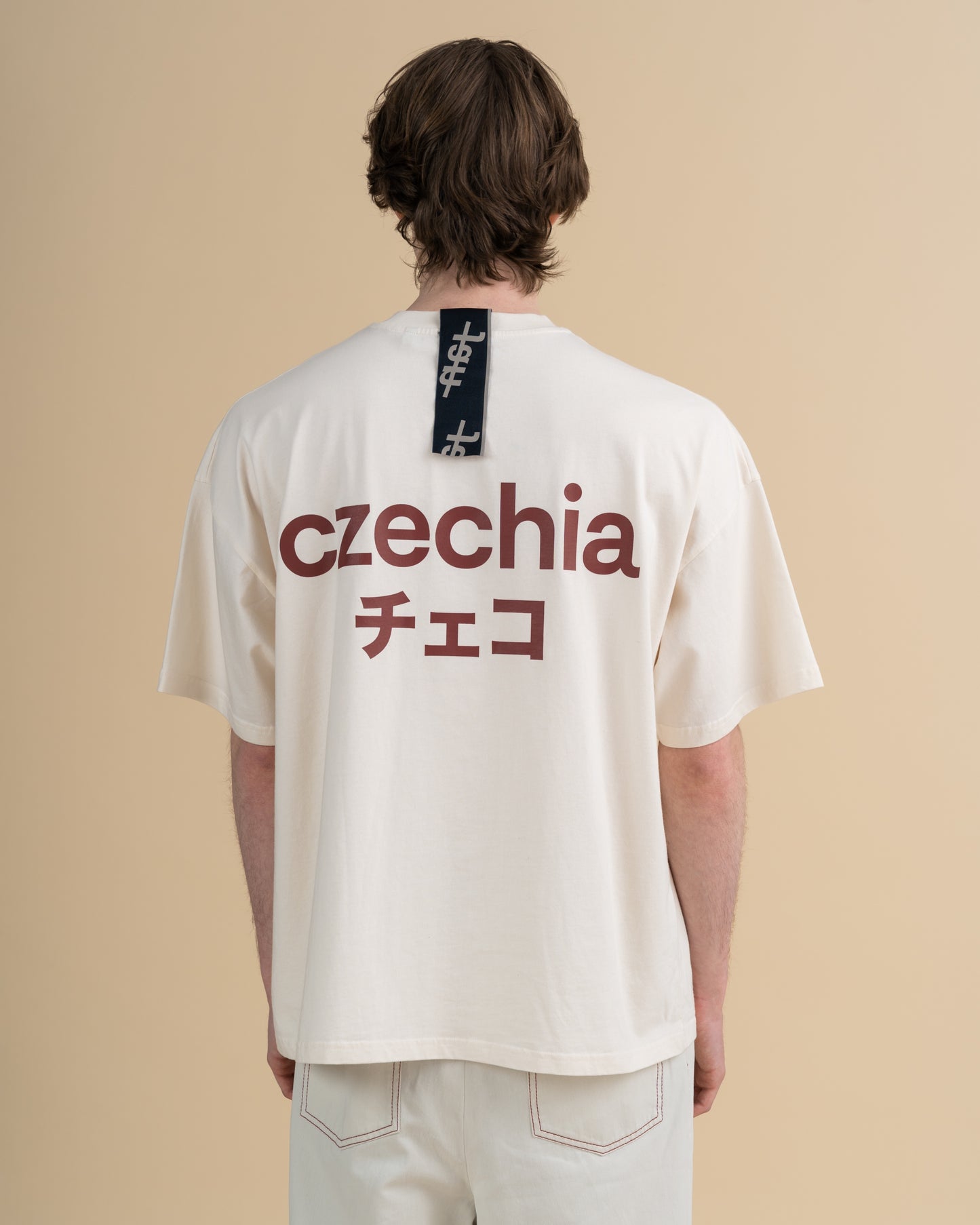 EXPO OFF WHITE TEE
