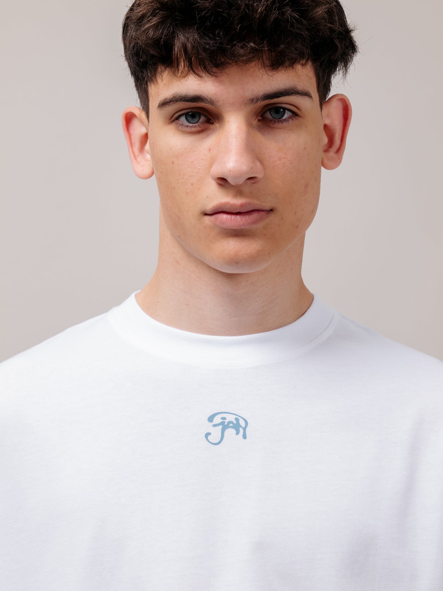TRIPPY JAN LOGO WHITE TEE