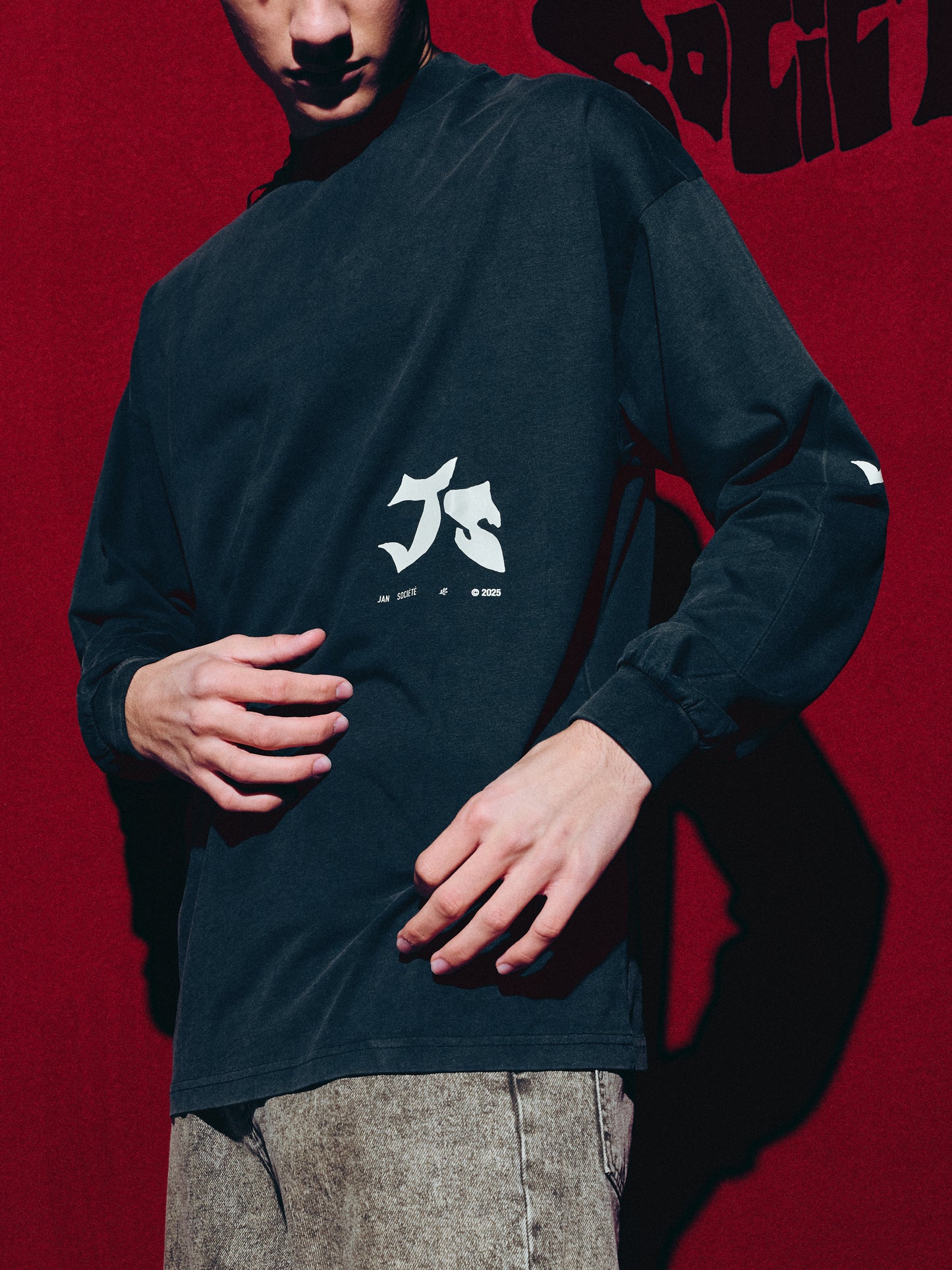 LONGSLEEVE TEE WASHED BLACK