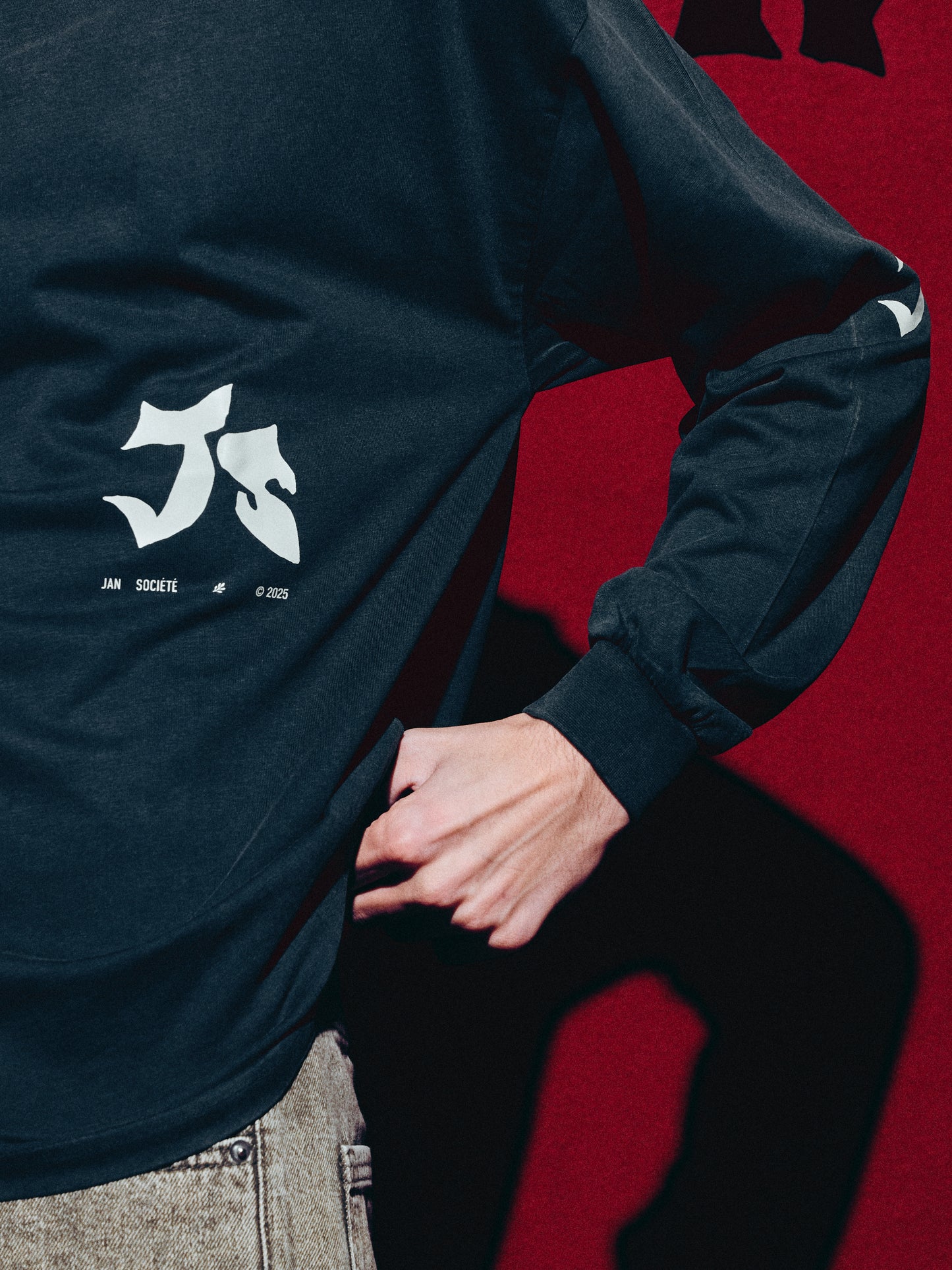 LONGSLEEVE TEE WASHED BLACK