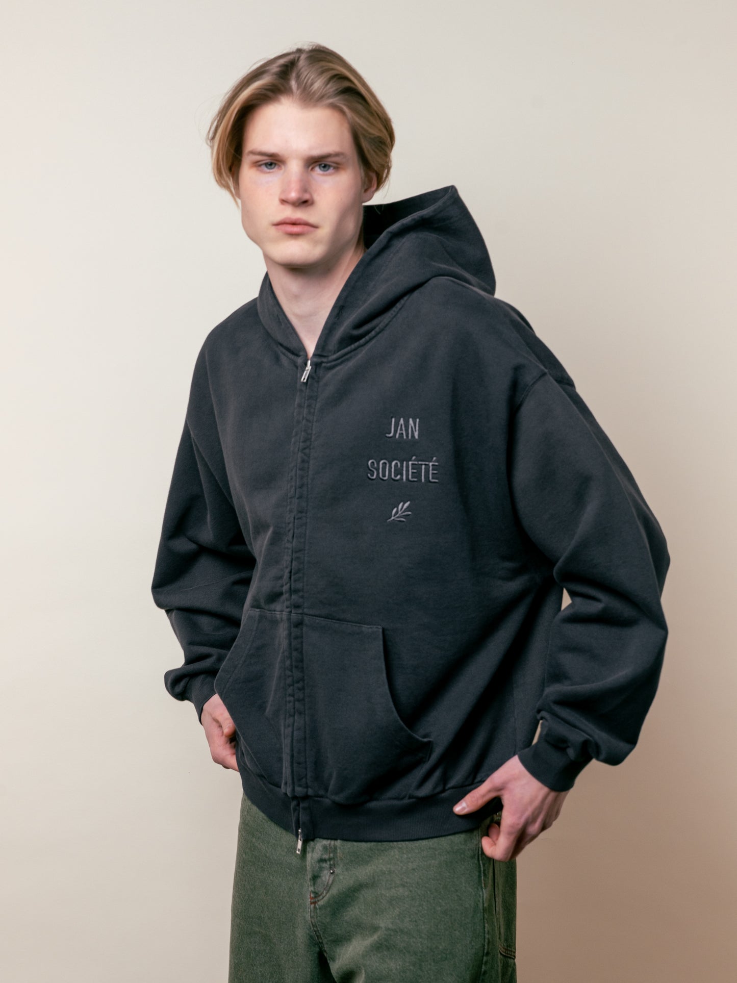 WASHED BLACK JAN SOCIÉTÉ ZIP HOODIE