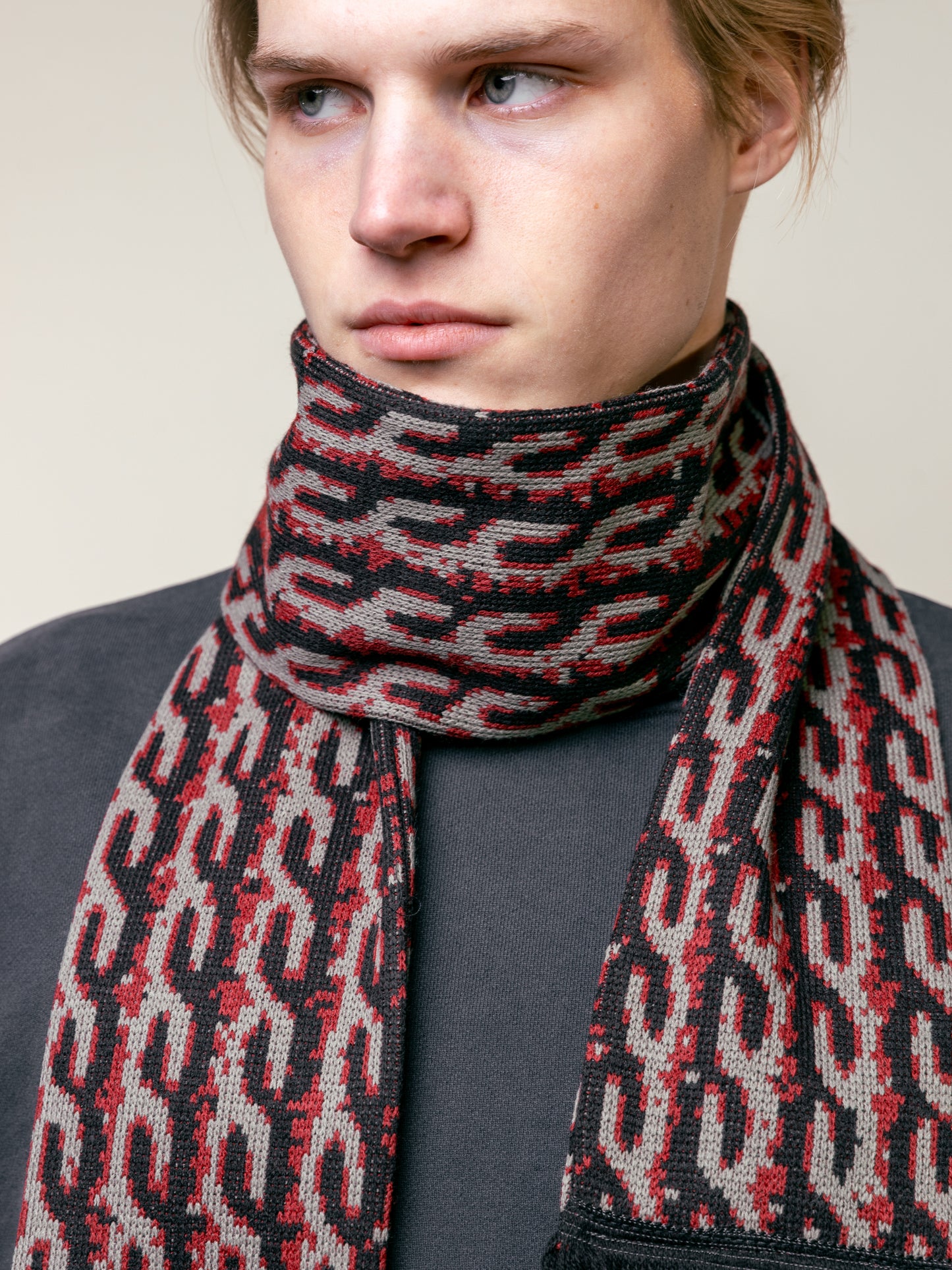 TROMPE L'OEIL SCARF