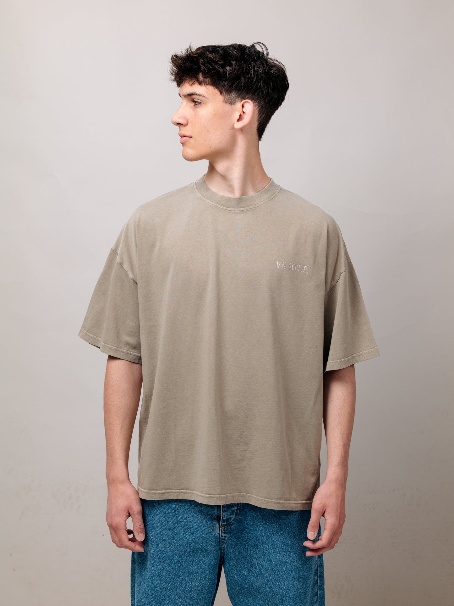 JAN SOCIETE CRYSTAL LOGO BEIGE TEE
