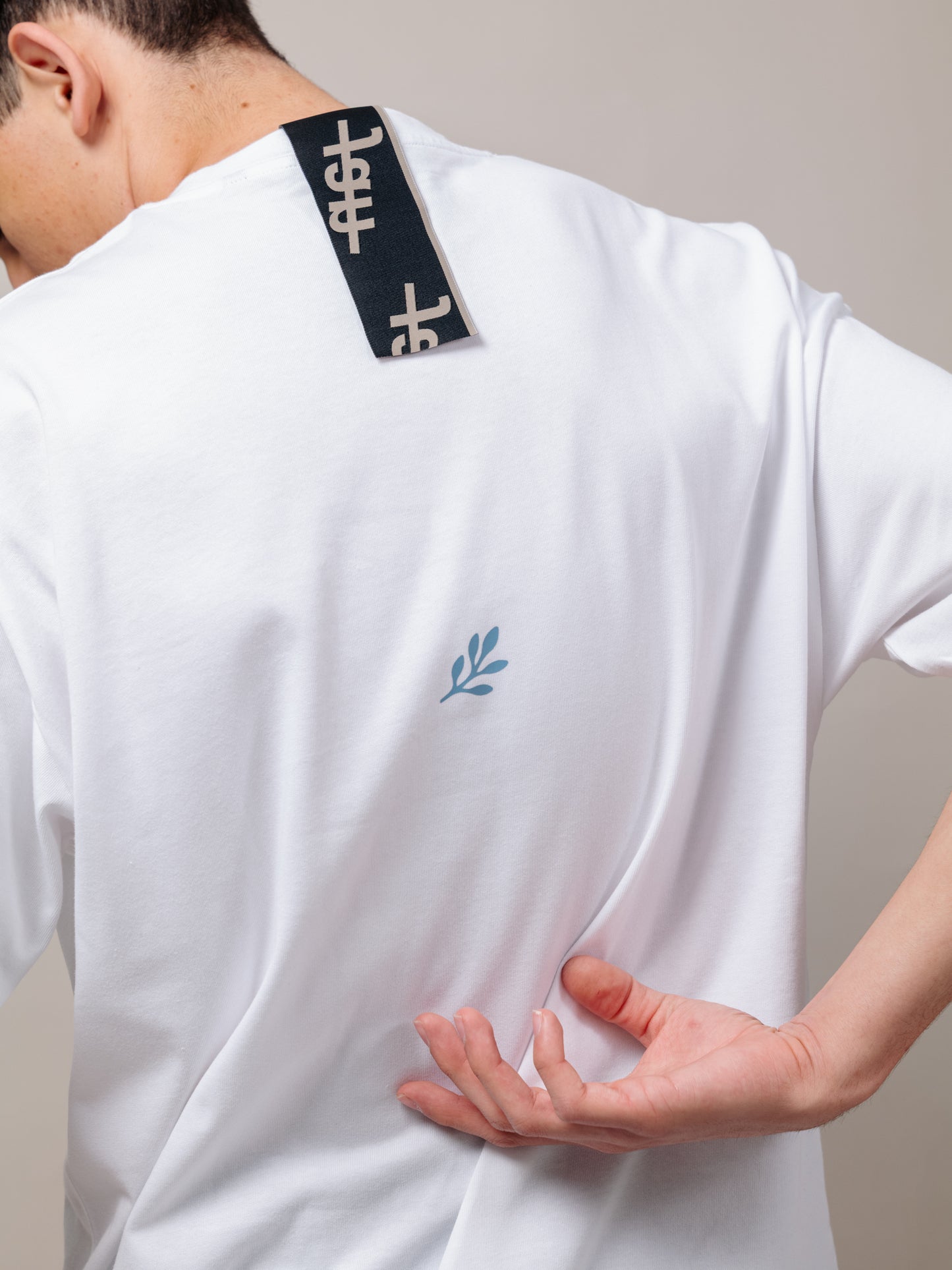 TRIPPY JAN LOGO WHITE TEE