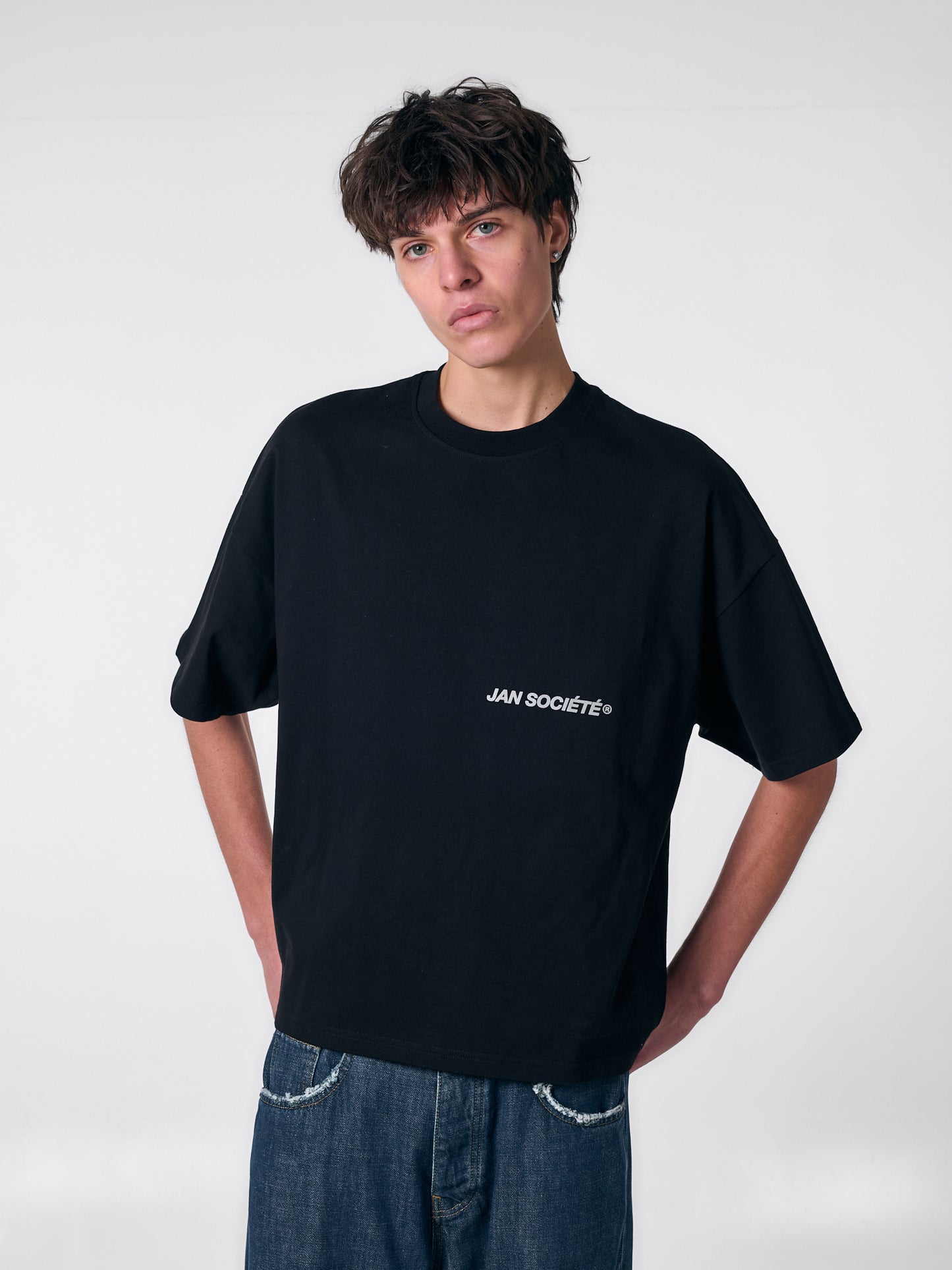 HOLLY BOXY TEE BLACK