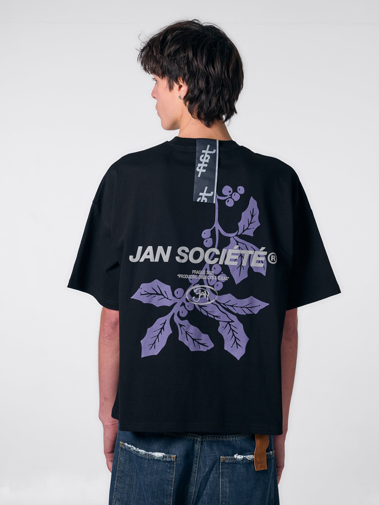 HOLLY BOXY TEE BLACK