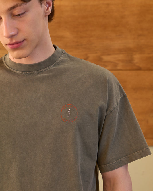 J-EMBLEM TEE OLIVE