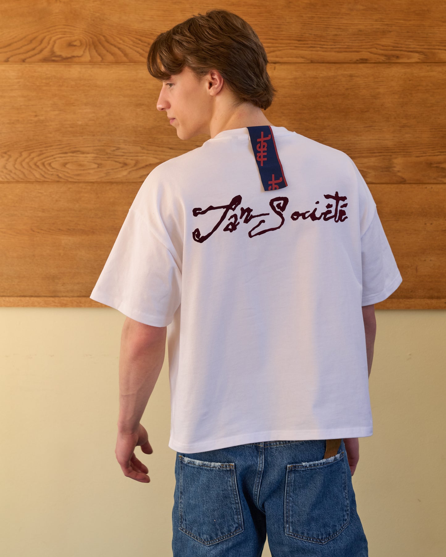 13' SHOW TEE WHITE / BURGUNDY