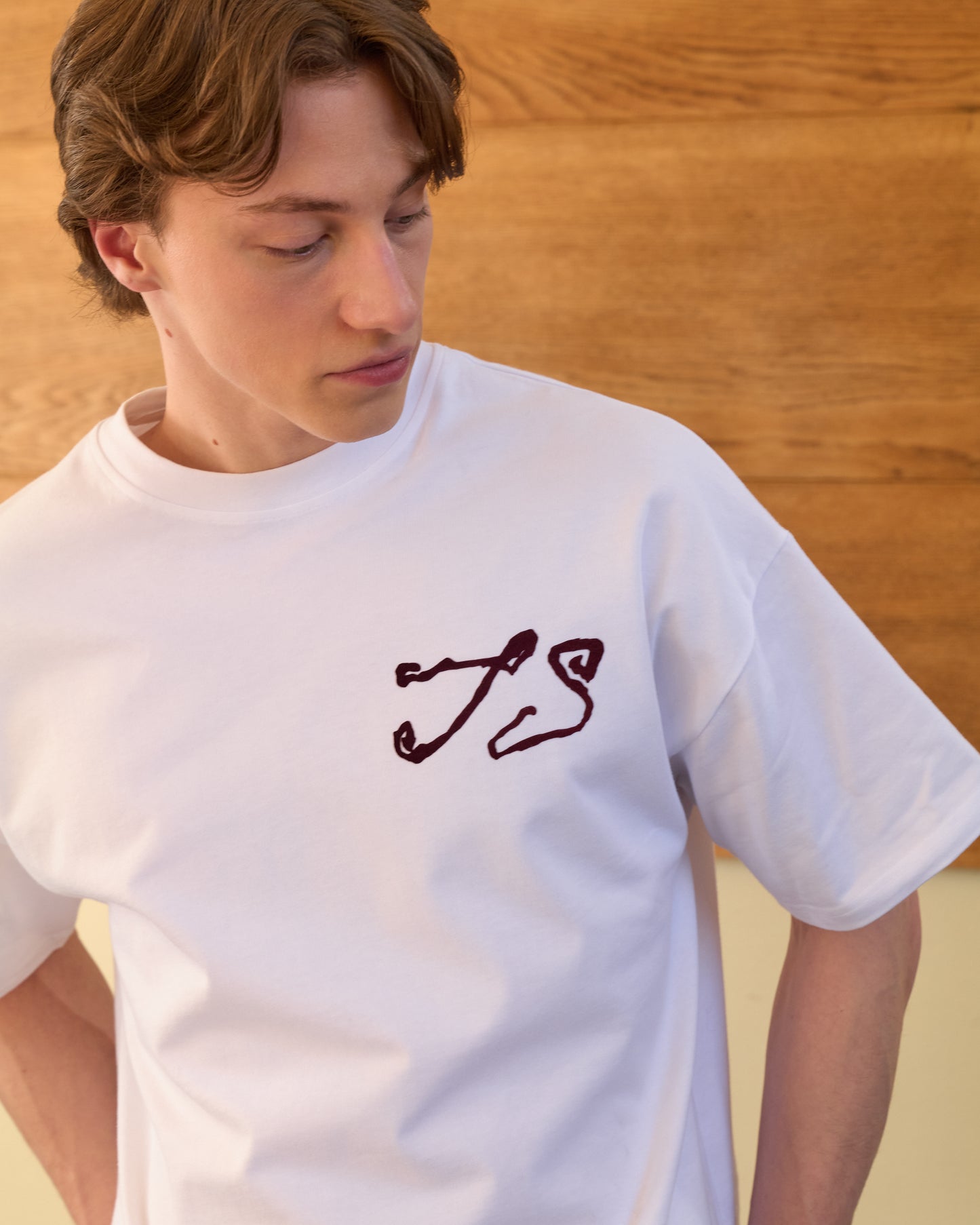 13' SHOW TEE WHITE / BURGUNDY