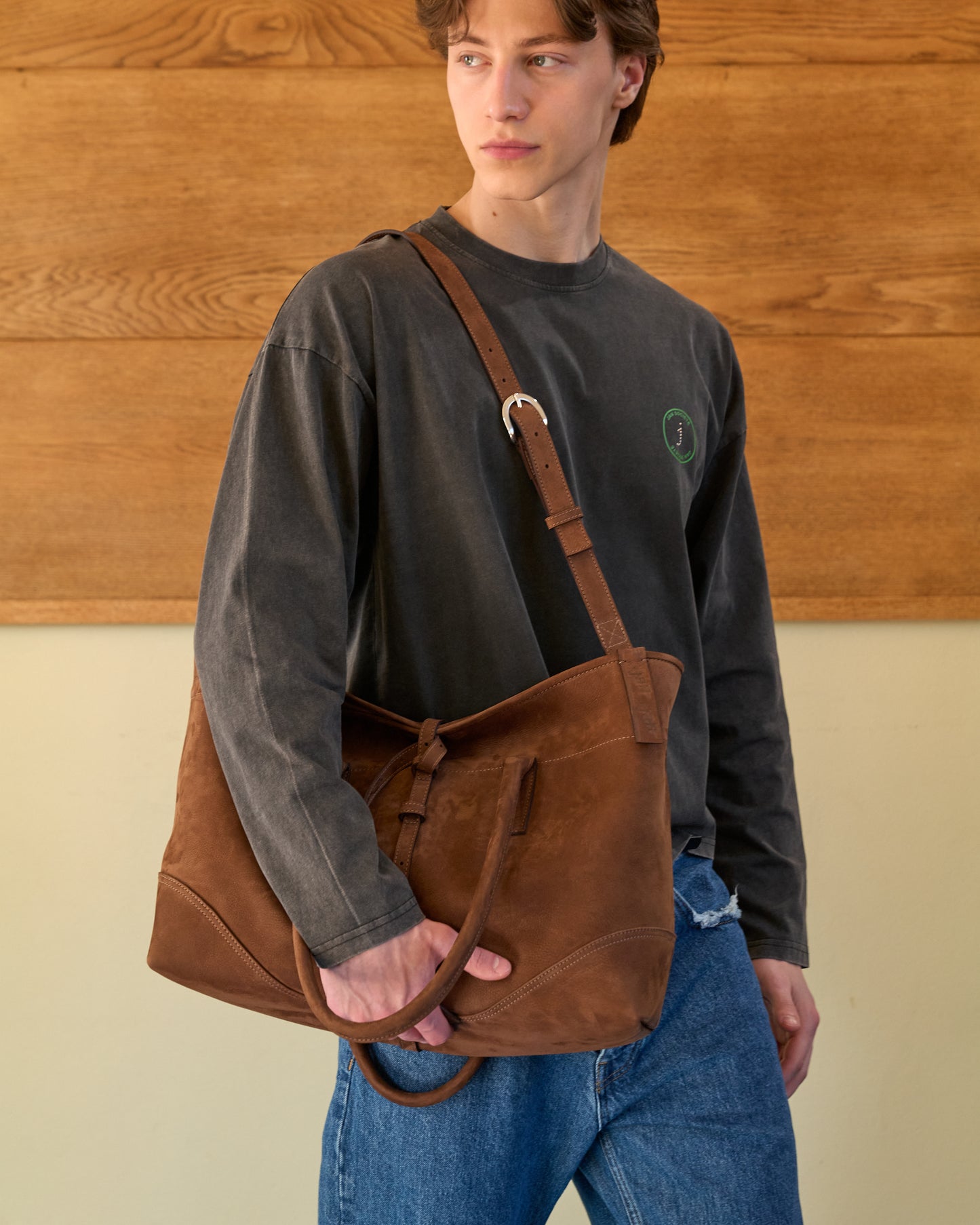 PREORDER - ARC TOTE CHOCOLATE