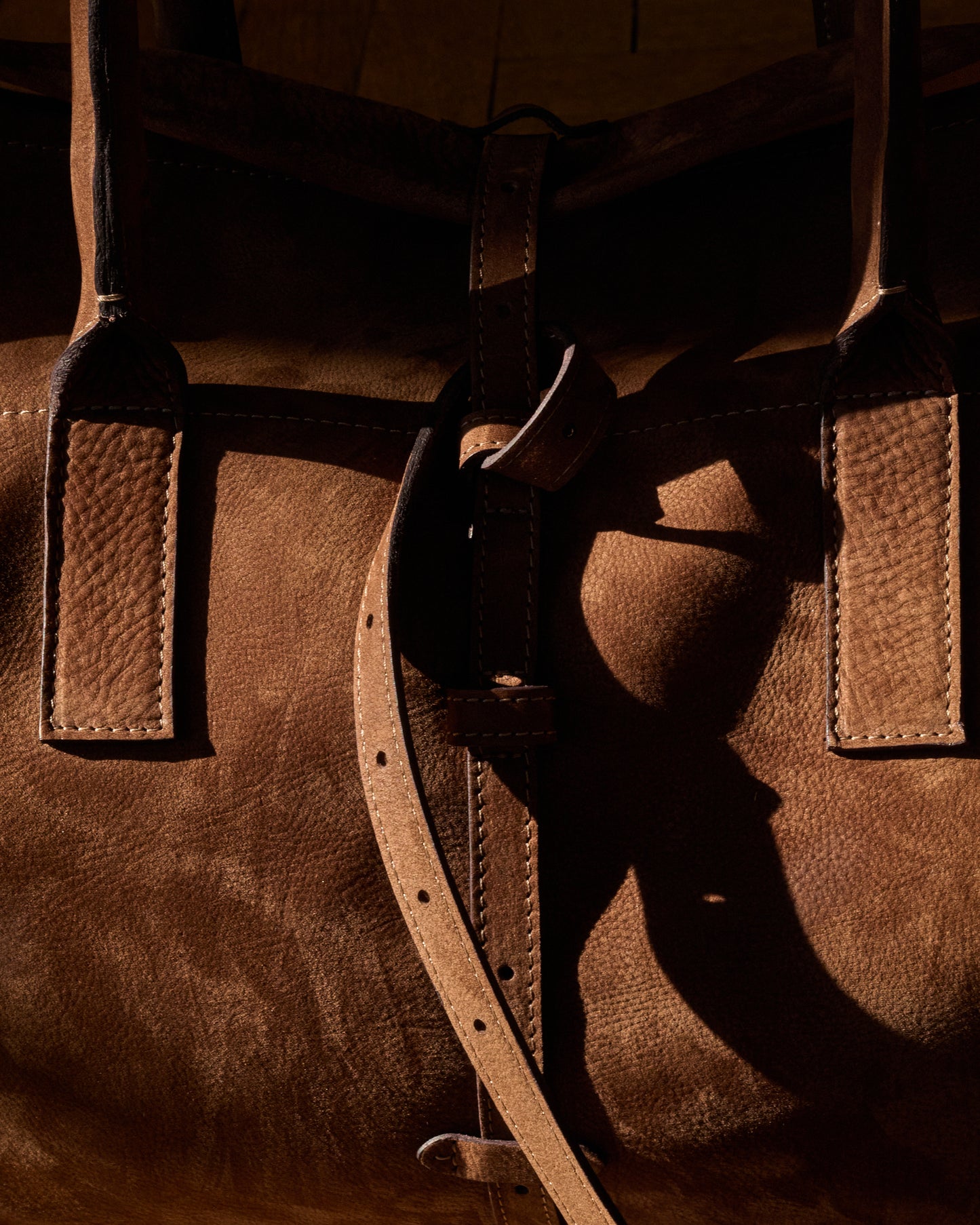 PREORDER - ARC TOTE CHOCOLATE