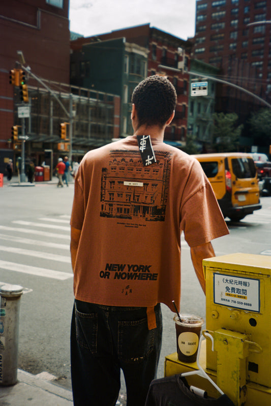 NEW YORK OR NOWHERE TEE BROWN
