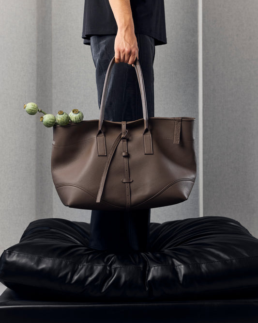 ARC TOTE TAUPE
