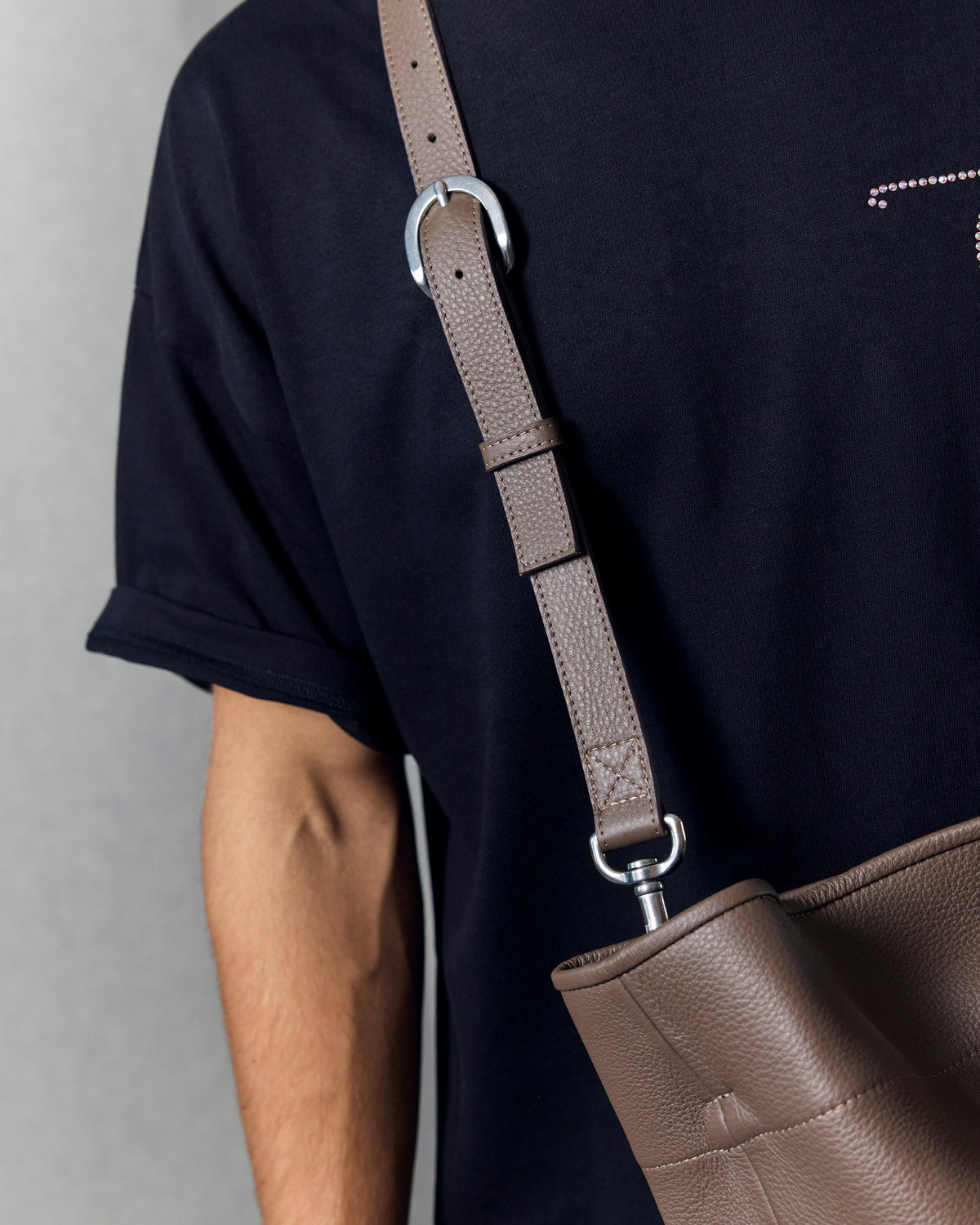 ARC TOTE TAUPE