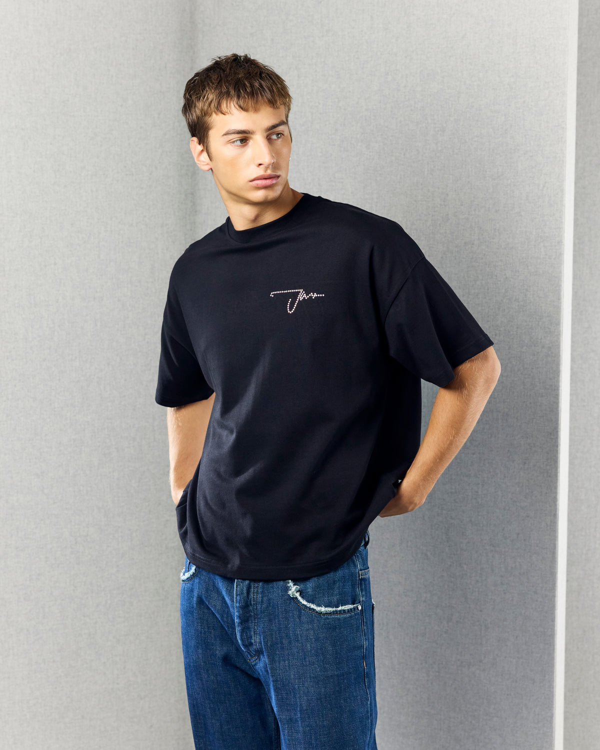 MANUSCRIPT TEE BLACK / MULTICOLOR