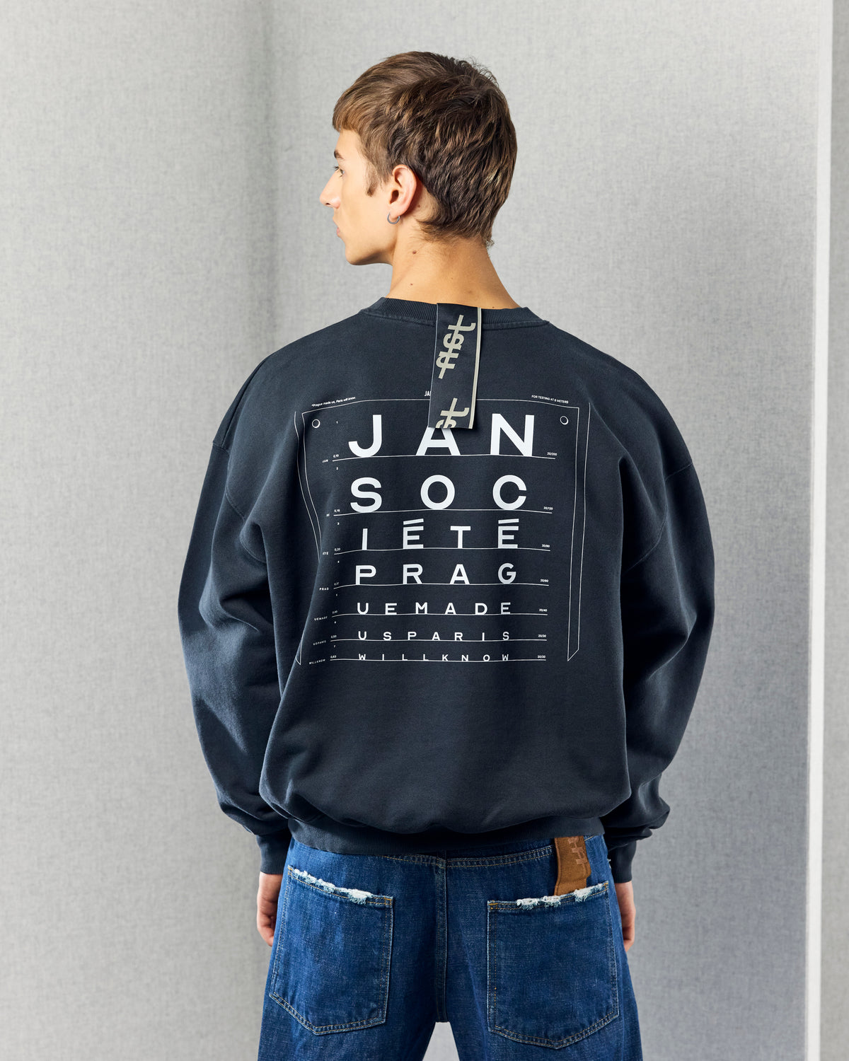 OPTOTYPE CREWNECK
