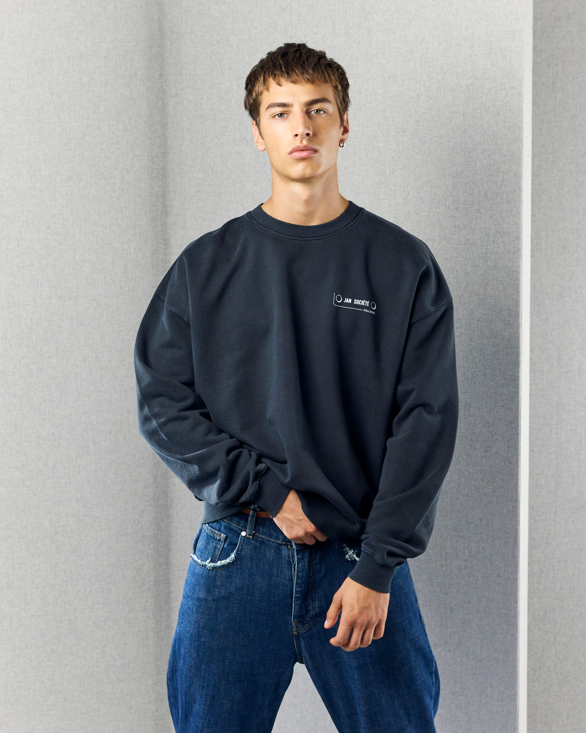 OPTOTYPE CREWNECK